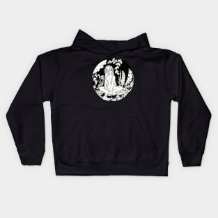 resting in the forest Kids Hoodie